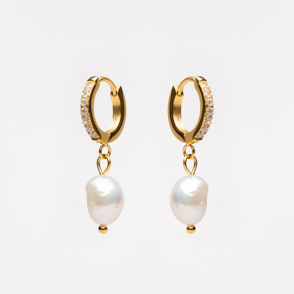 Pendientes de aro con perlas de agua dulce