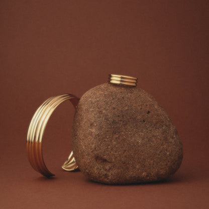 Linea Cuff